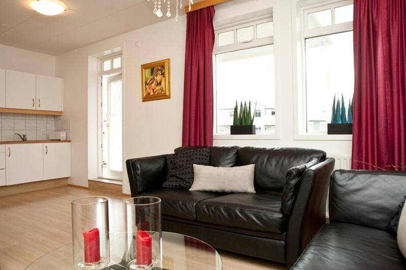 Hotel Ibudir Apartments Akureyri Bilik gambar